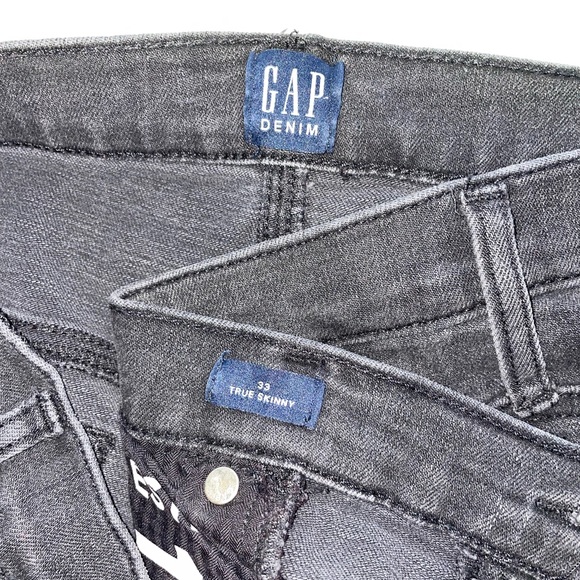 Gap ankle jeans button fly w/ raw hem - Picture 3 of 8